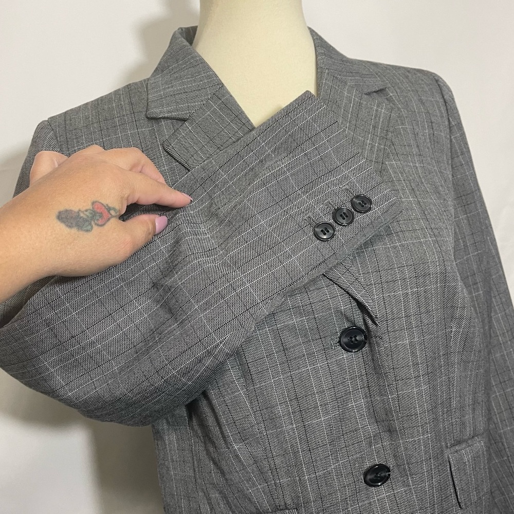 JM Collection Button Up Blazer - Picture 9 of 14